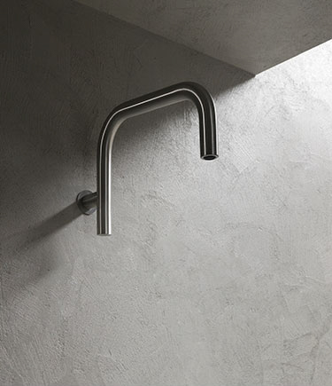 Pommeau de douche Arc en acier inoxydable brossé (80T)
