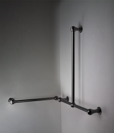 Barre d'appui d'angle en forme de L articulée à rotule, chrome noir (153PBC)