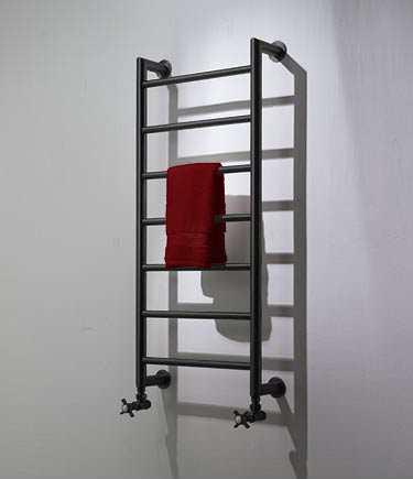 Chauffe-serviettes à onglet noir chromé (171BC)