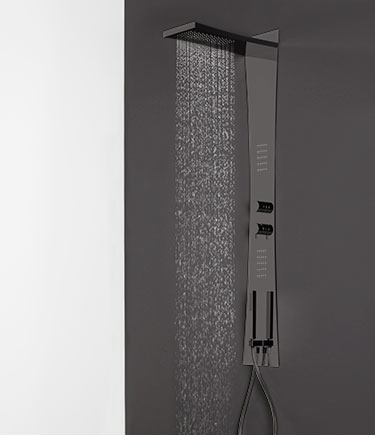 Colonnes de douche chromées noires