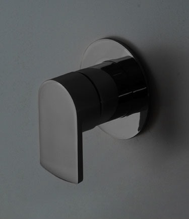 Kara Robinet de douche à levier unique chromé noir (74 mm)