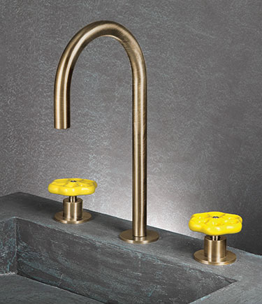 Robinets de Lavabo à Montage sur Plage en Laiton Fleur (36FL)
