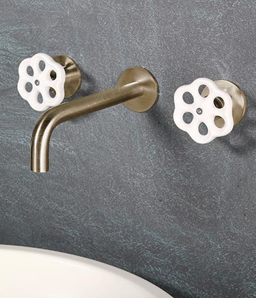 Robinet de Lavabo Murale en laiton Fleur (32FL)