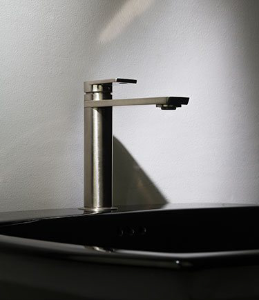 Robinetterie de Lavabo en Nickel Brossé (36AA)