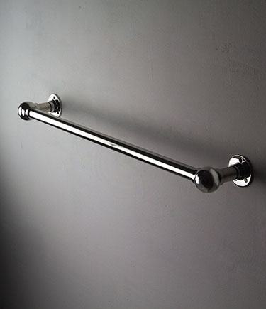 Barre porte-serviettes chromée à rotule (150HS)
