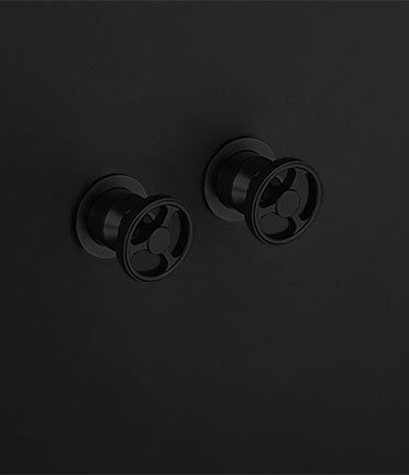 Robinets de douche noir mat