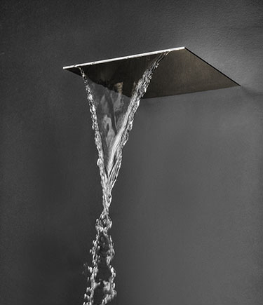 Pommeau de douche cascade en nickel (75GN)