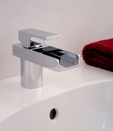 Mitigeur de Lavabo Monobloc Cascade (46C)